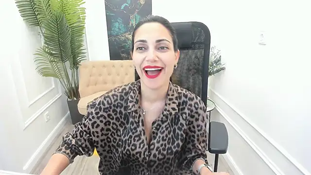 Snapshot of AllaYerty chatting on 11/09/25, 07:23 AllaYerty online show from 11/09/25, 07:23