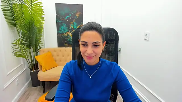 Snapshot of AllaYerty chatting on 11/14/25, 11:20 AllaYerty online show from 11/14/25, 11:20