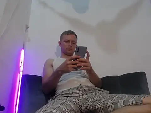 hot mann11 online show from 03/13/26, 02:40