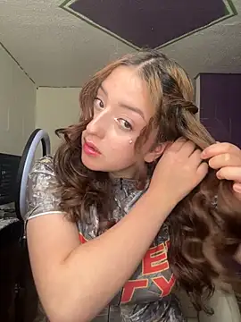 Baby  Otaku online show from 10/03/25, 07:00