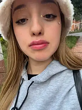 Baby  Otaku online show from 02/24/26, 10:41