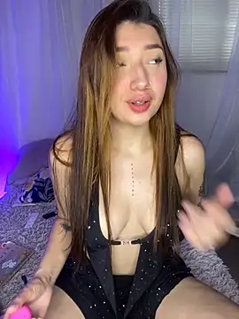 Mia  Gray online show from 11/04/25, 06:29