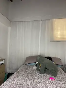 Mia  Gray online show from 11/24/25, 06:18