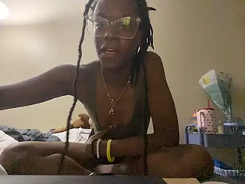 Snapshot of bbyrueee chatting on 02/20/26, 06:37 bbyrueee online show from 02/20/26, 06:37