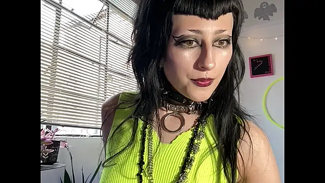 Snapshot of ELENA_UMBRA chatting on 06/09/26, 07:14 ELENA UMBRA online show from 06/09/26, 07:14