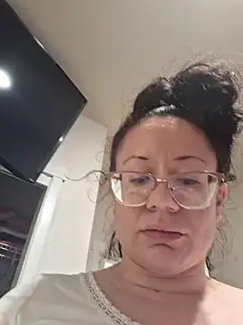 Snapshot of kinkikatie69 chatting on 02/13/26, 10:00 kinkikatie69 online show from 02/13/26, 10:00