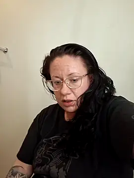 Snapshot of kinkikatie69 chatting on 02/16/26, 12:45 kinkikatie69 online show from 02/16/26, 12:45