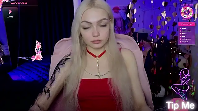 Snapshot of LinaLirian chatting on 03/25/26, 10:10 LinaLirian online show from 03/25/26, 10:10