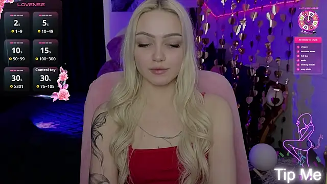 Snapshot of LinaLirian chatting on 04/16/26, 10:16 LinaLirian online show from 04/16/26, 10:16