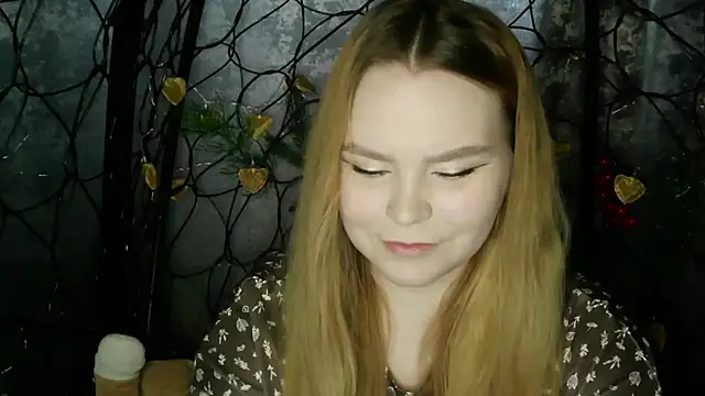 blushing star online show from 03/04/26, 07:47