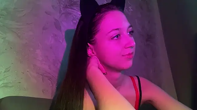 Snapshot of YourTemptation_ chatting on 12/05/25, 12:36 YourTemptation online show from 12/05/25, 12:36