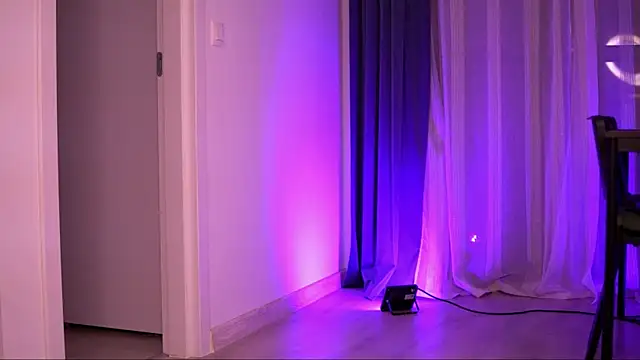 AryaDeluna online show from 09/18/25, 09:17