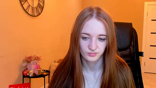 KateKayer online show from 11/15/25, 11:18