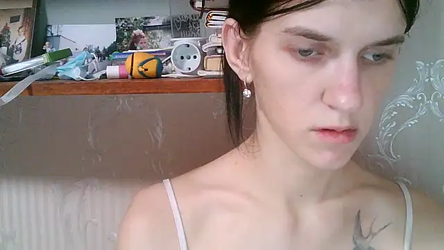 Snapshot of Casey_Jeannie chatting on 07/13/26, 08:33 Casey Jeannie online show from 07/13/26, 08:33