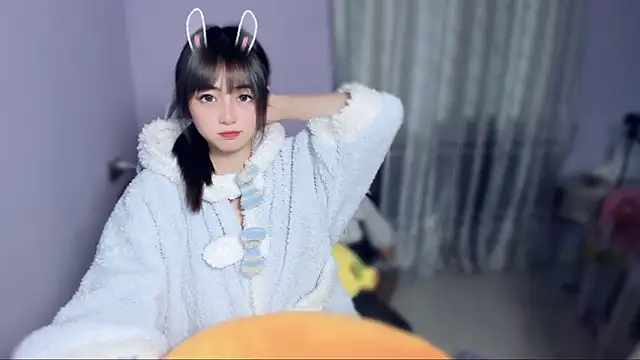 yuki3366 online show from 11/27/25, 05:31