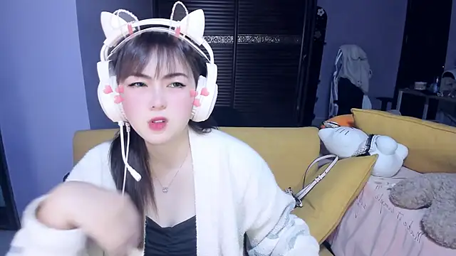 yuki3366 online show from 02/14/26, 09:39