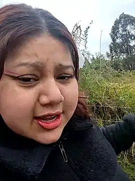 Snapshot of Paprika_ chatting on 09/18/25, 07:38 Paprika online show from 09/18/25, 07:38