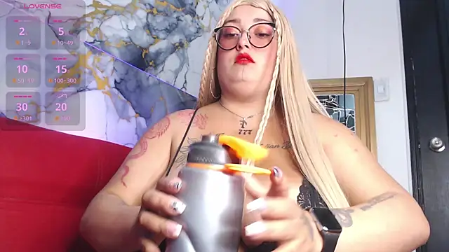 Alicee stone  online show from 04/10/26, 08:02