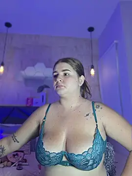 valentina-diiaz online show from 04/10/26, 01:27