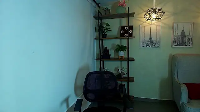  Victoria Collins online show from 02/03/26, 10:53