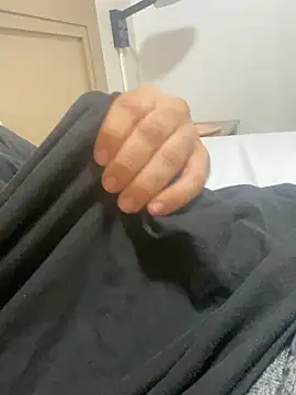 yourinternetboyfriend online show from 01/16/26, 03:43