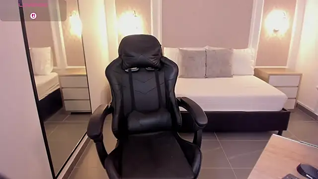 malu 03x online show from 10/30/25, 03:08