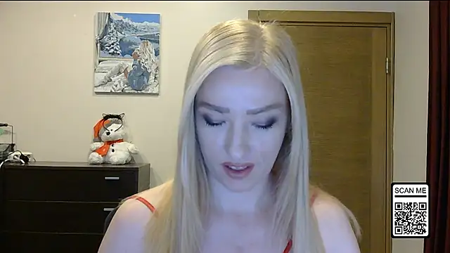 Wild Silk Desire online show from 11/17/25, 02:56