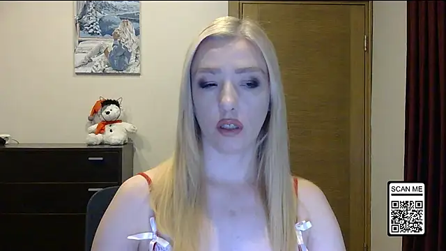 Wild Silk Desire online show from 12/01/25, 03:17