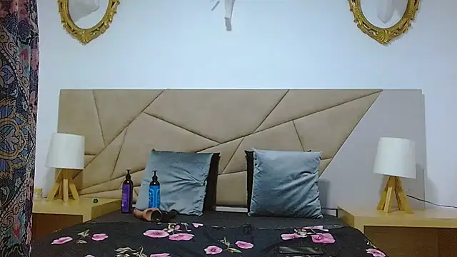 amanda ramirez online show from 10/02/25, 07:54