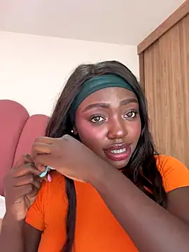 alissradiante1 online show from 12/23/25, 02:53