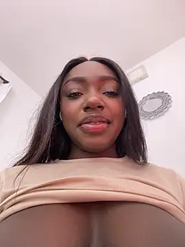 alissradiante1 online show from 04/16/26, 01:06