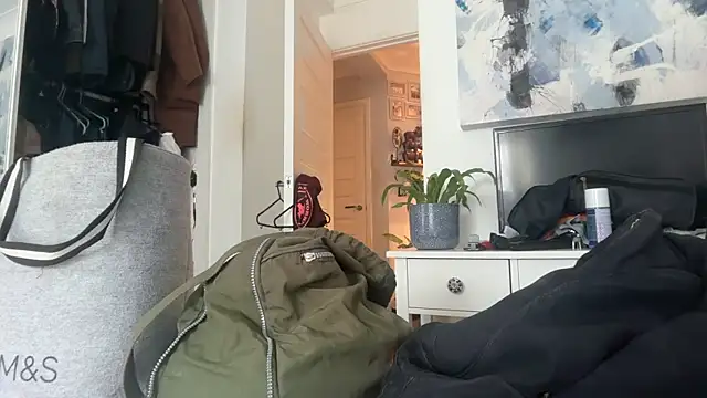 CloudyMuscleBeefy online show from 04/02/26, 11:52