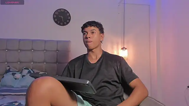 Santy Stump online show from 11/02/25, 09:06