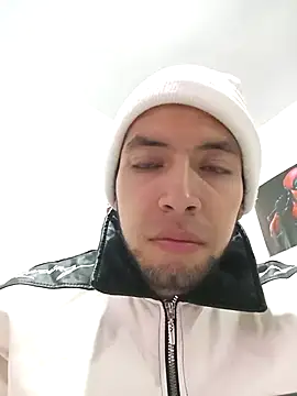 carlos69ho online show from 11/13/25, 04:39