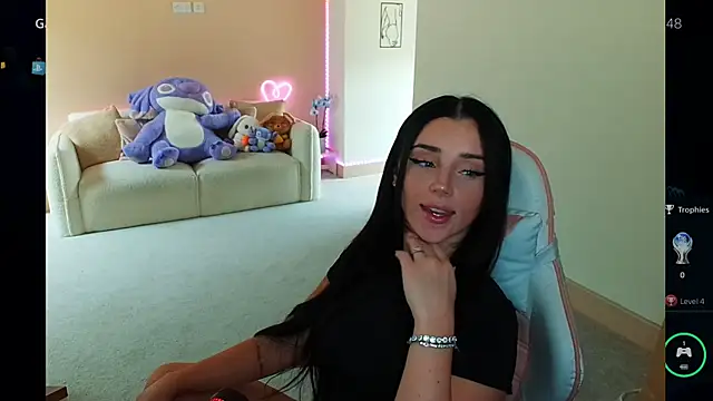 itsmais online show from 10/16/25, 10:49