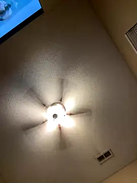 Snapshot of El_matatan_XD123 chatting on 09/09/25, 05:51 El matatan XD123 online show from 09/09/25, 05:51