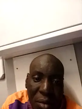 Snapshot of paptsimo chatting on 11/02/25, 12:57 paptsimo online show from 11/02/25, 12:57