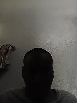 Snapshot of paptsimo chatting on 11/25/25, 03:56 paptsimo online show from 11/25/25, 03:56