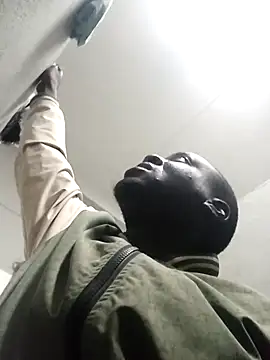 Snapshot of paptsimo chatting on 11/27/25, 04:53 paptsimo online show from 11/27/25, 04:53