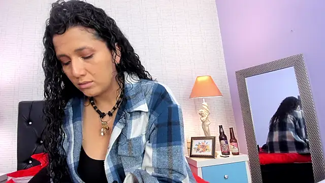 Dakota Rainbow22 online show from 09/25/25, 02:21