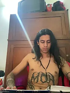 Snapshot of kofla20CM chatting on 03/13/26, 02:29 kofla20CM online show from 03/13/26, 02:29