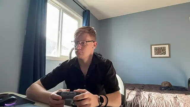 lustylyndon online show from 06/14/26, 03:25