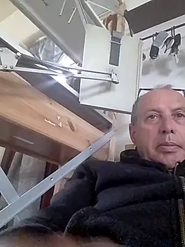 Vince072 online show from 04/12/26, 04:23