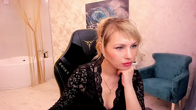 Snapshot of LindaSandy_1 chatting on 02/15/26, 07:27 LindaSandy 1 online show from 02/15/26, 07:27