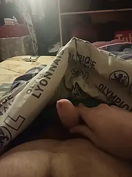 matlecoq2 online show from 12/22/25, 07:11