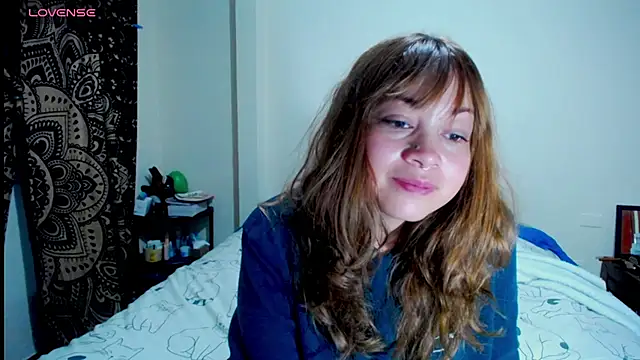 Violet Bosh online show from 11/30/25, 04:33