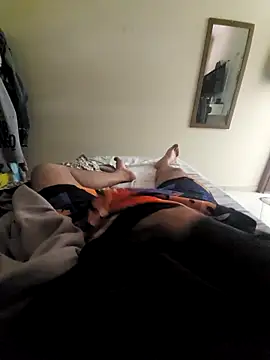 Snapshot of beto_juby777 chatting on 11/18/25, 08:02 beto juby777 online show from 11/18/25, 08:02