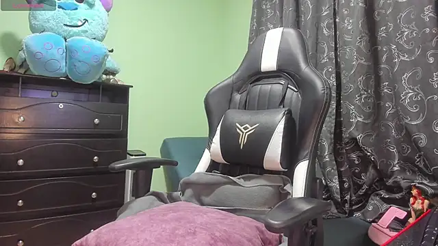 allison starss  online show from 01/18/26, 01:31