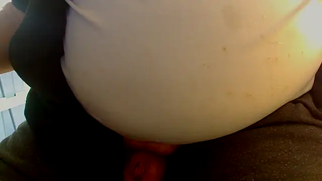 Snapshot of latexsub75 chatting on 09/19/25, 03:41 latexsub75 online show from 09/19/25, 03:41