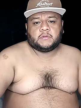 Snapshot of Osogaypardo chatting on 09/23/25, 06:05 Osogaypardo online show from 09/23/25, 06:05